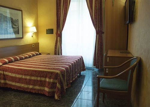 Clara Domus Hotel Рим Екстериор снимка